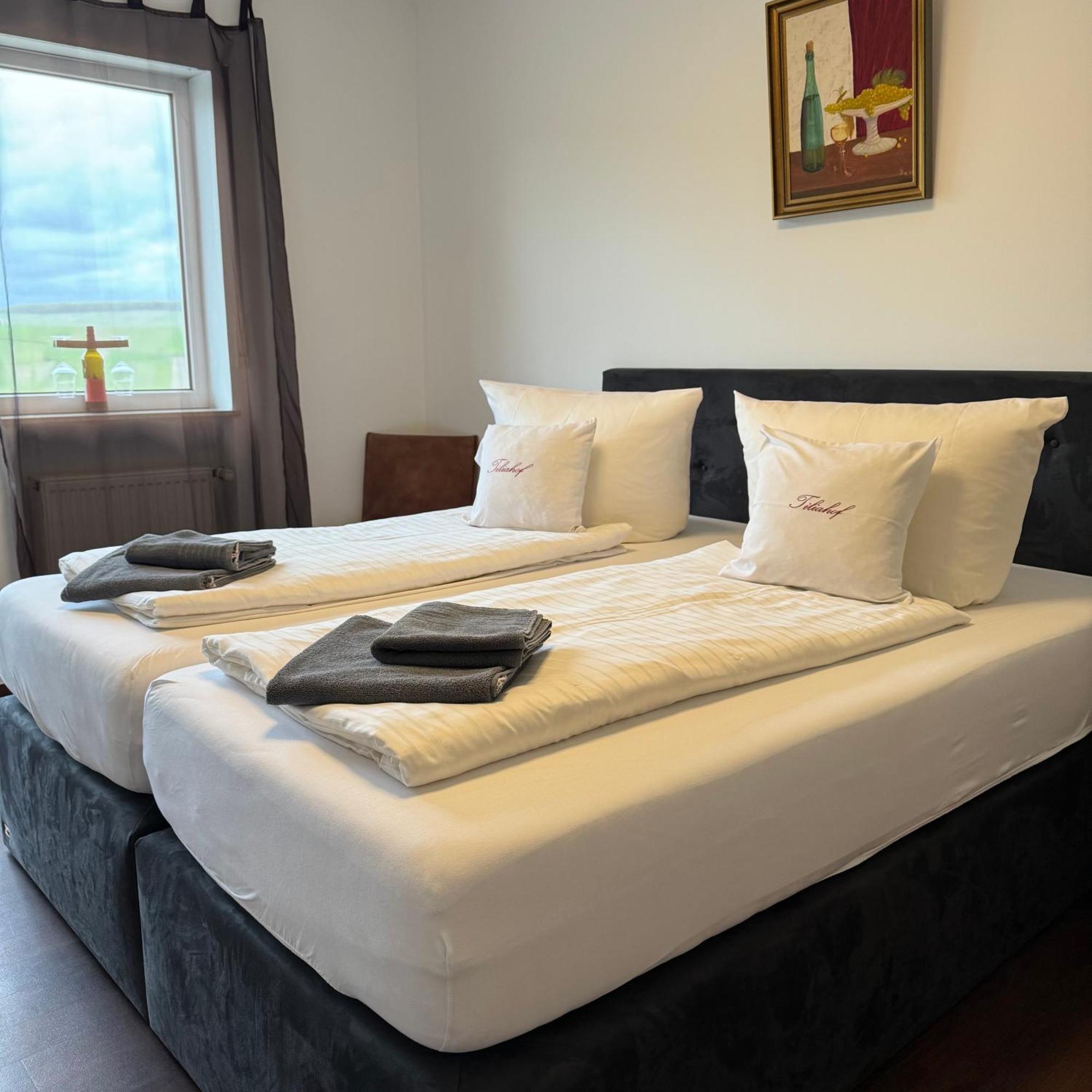 Bed and Breakfast Weingut Tiliahof Brauneberg Exterior foto